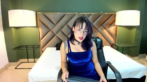 Snapshot of rache_roth chatting on 04/01/26, 08:50 Rachel online show from 04/01/26, 08:50