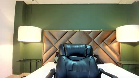 Snapshot of rache_roth chatting on 04/03/26, 04:16 Rachel online show from 04/03/26, 04:16