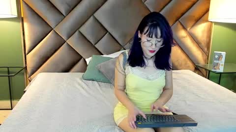  Rachel  online show from 04/30/26, 09:30