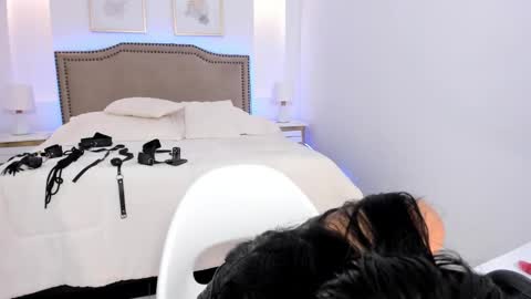 RACHEL ES online show from 02/04/26, 07:58