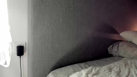 Snapshot of rachel_rey chatting on 11/04/25, 09:14 Sherryl online show from 11/04/25, 09:14