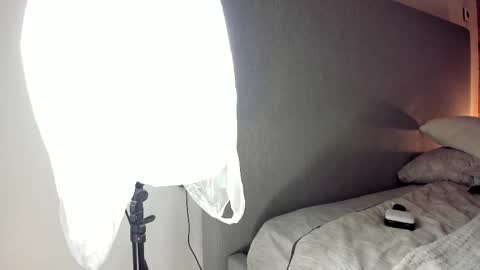 Snapshot of rachel_rey chatting on 11/06/25, 09:15 Sherryl online show from 11/06/25, 09:15