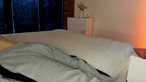 Snapshot of rachel_rey chatting on 11/20/25, 08:58 Sherryl online show from 11/20/25, 08:58