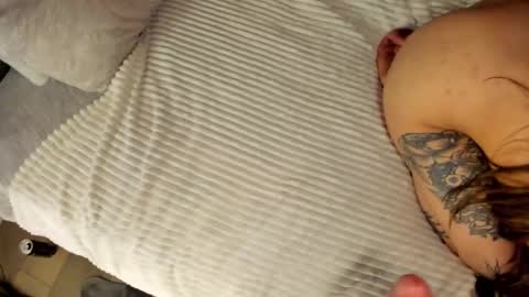 Snapshot of rachel_rey chatting on 12/16/25, 08:47 Sherryl online show from 12/16/25, 08:47