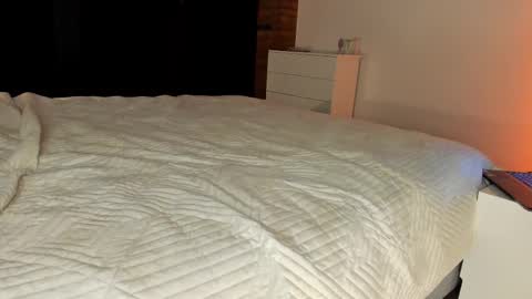 Sherryl online show from 03/24/26, 06:24