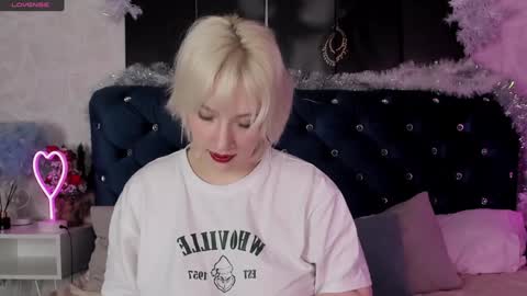 RachelCart online show from 01/15/25, 04:04