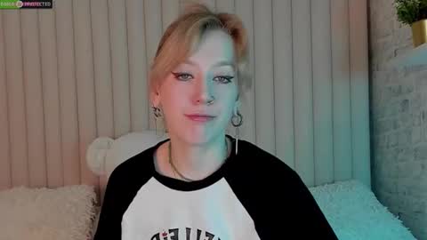 RachelCart online show from 11/25/25, 03:06