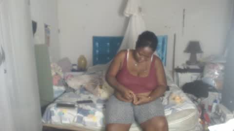 Snapshot of rachelexoticgirl chatting on 06/14/26, 02:57 rachelexoticgirl online show from 06/14/26, 02:57