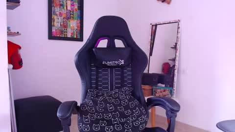 rachell_420 online show from 11/13/25, 03:33