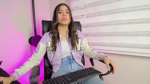 Rachell online show from 03/02/25, 06:37