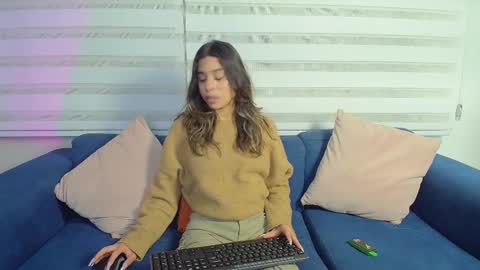 Rachell online show from 03/06/25, 03:57