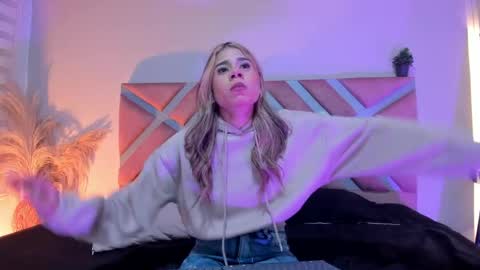 Rachell online show from 05/26/26, 03:46