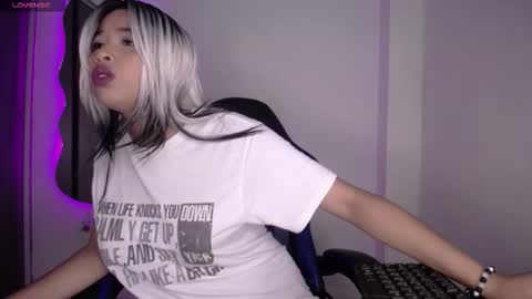 Rachel online show from 12/02/25, 02:50