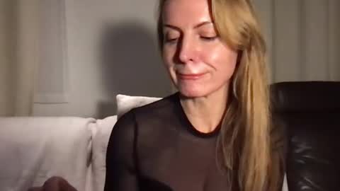 Rachel online show from 12/12/24, 08:43