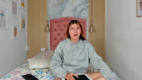 rachellesc online show from 03/19/26, 11:58