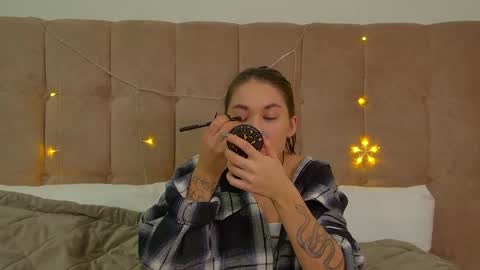 RachellSimpson online show from 12/19/24, 07:18