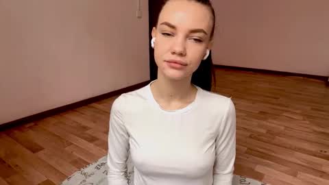 Rachel online show from 11/06/25, 08:04