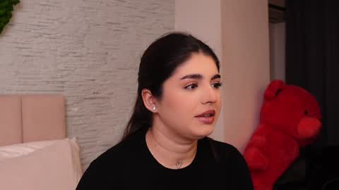 RachelSwaan online show from 12/08/24, 04:14