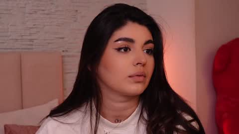 RachelSwaan online show from 01/17/25, 09:39