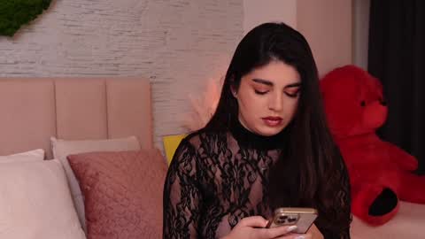 RachelSwaan online show from 01/25/25, 09:36