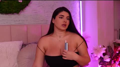 RachelSwaan online show from 10/24/25, 08:55