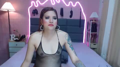 Snapshot of rachelxz chatting on 04/04/26, 12:35 Rachel online show from 04/04/26, 12:35