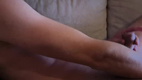 racrowle online show from 11/01/25, 10:01