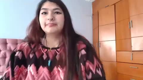 Snapshot of radiantgoddes chatting on 01/09/25, 04:28 radiantgoddes online show from 01/09/25, 04:28