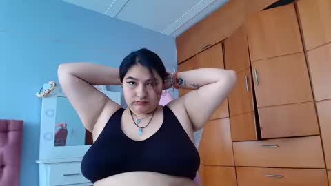 radiantgoddes online show from 02/11/25, 05:29