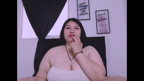 radiantgoddes online show from 10/10/25, 02:27