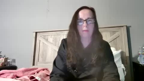 Snapshot of radiantpeachgoddess chatting on 02/16/25, 05:59 Radiant Peach Goddess online show from 02/16/25, 05:59