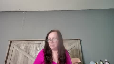 Snapshot of radiantpeachgoddess chatting on 02/24/25, 03:55 Radiant Peach Goddess online show from 02/24/25, 03:55