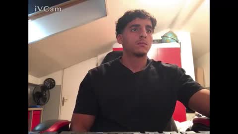 raes online show from 10/07/25, 10:01