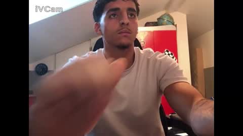 raes online show from 01/19/26, 01:48