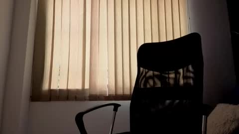 R A F A E L online show from 12/14/25, 08:35