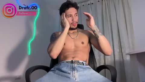NEW IG  online show from 04/25/26, 02:25