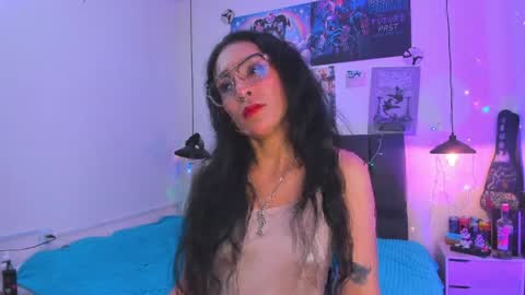 Raia online show from 04/07/26, 03:07