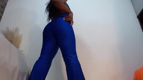 raichellcooper1 online show from 09/27/25, 04:23