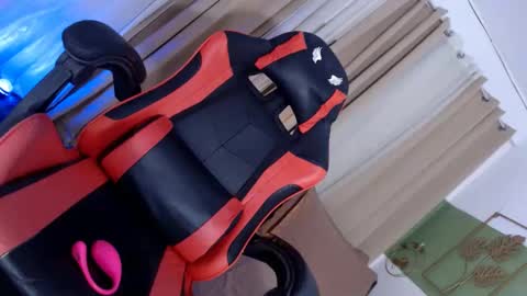 itsmeRailey online show from 12/15/24, 07:10