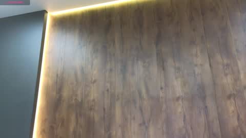 Lisa online show from 02/08/25, 10:29