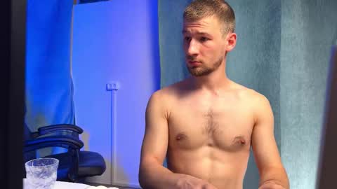 Snapshot of rainbow_farmer_james chatting on 10/01/25, 04:24 Rainbow James online show from 10/01/25, 04:24