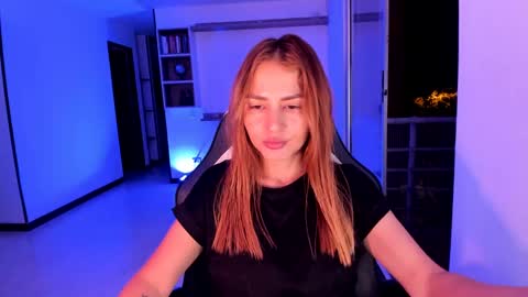 Snapshot of rainbow_jenny chatting on 12/20/24, 12:52 Jennyindependent model . online show from 12/20/24, 12:52