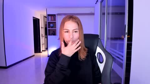 Snapshot of rainbow_jenny chatting on 02/18/25, 12:04 Jennyindependent model . online show from 02/18/25, 12:04