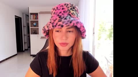 Snapshot of rainbow_jenny chatting on 09/26/25, 06:56 Jennyindependent model . online show from 09/26/25, 06:56