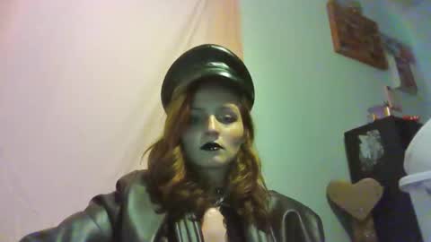 Snapshot of rainbowbitterbb chatting on 09/13/25, 02:55 RainbowBitterBB online show from 09/13/25, 02:55