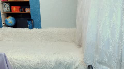 Snapshot of rainbowladyy chatting on 12/07/24, 06:10 rainbowladyy online show from 12/07/24, 06:10