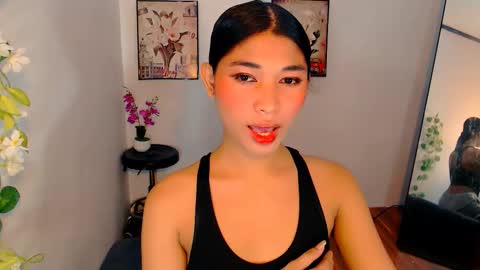 raindrizzle1706 online show from 12/14/25, 12:16