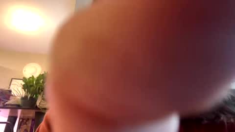 Snapshot of rainier1234 chatting on 02/04/25, 08:06 Alex online show from 02/04/25, 08:06