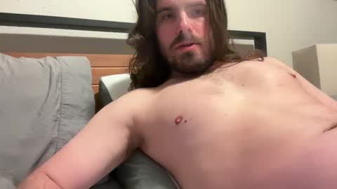 Snapshot of rainier1234 chatting on 11/26/25, 05:52 Alex online show from 11/26/25, 05:52