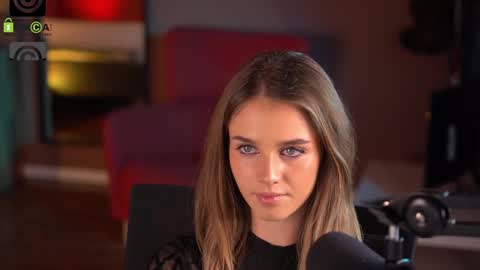 Raisa online show from 09/29/25, 06:13